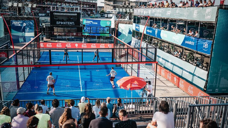 In Hamburg wurde Werbung für den Padel-Sport betrieben