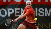 Despite minor slack, Dominic Stricker was able to prevail against the veteran Joao Sousa.