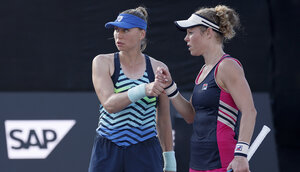 Vera Zvonareva, Laura Siegemund