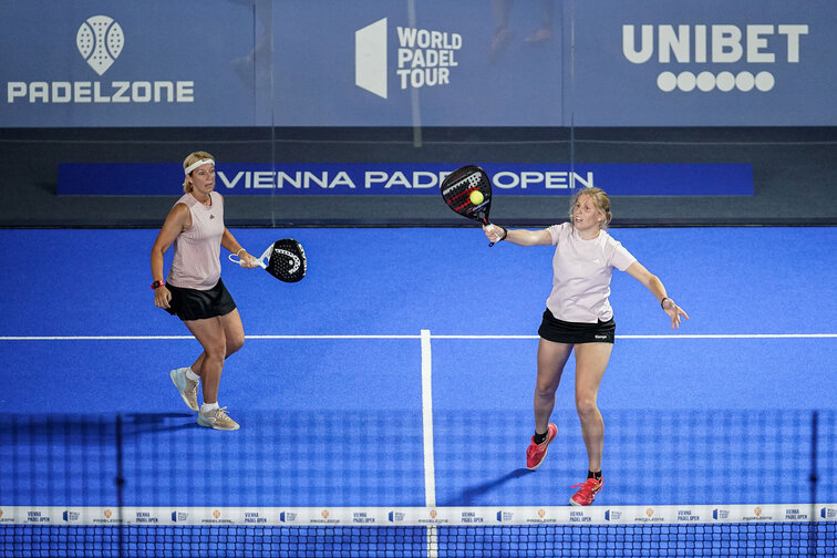 Rebeca Fernandez Niederacher und Dawn Foxhall am Montag in der STEFFL Arena