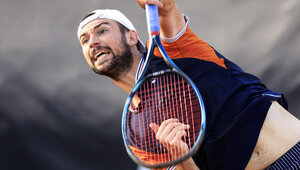 Jurij Rodionov served his way into the quarter-finals in Koblenz