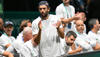 As a noble fan, Matteo supports the Italian team at the Davis Cup final tournament in Malaga.