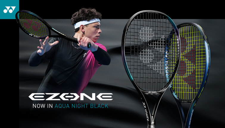 Ben Shelton spielt aktuell im neuen AQUA NIGHT BLACK Design von YONEX